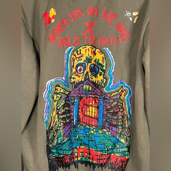 It's a Lonely Place Sweatshirt Fire Skulls Chains Religious hbat size L - Picture 7 of 8